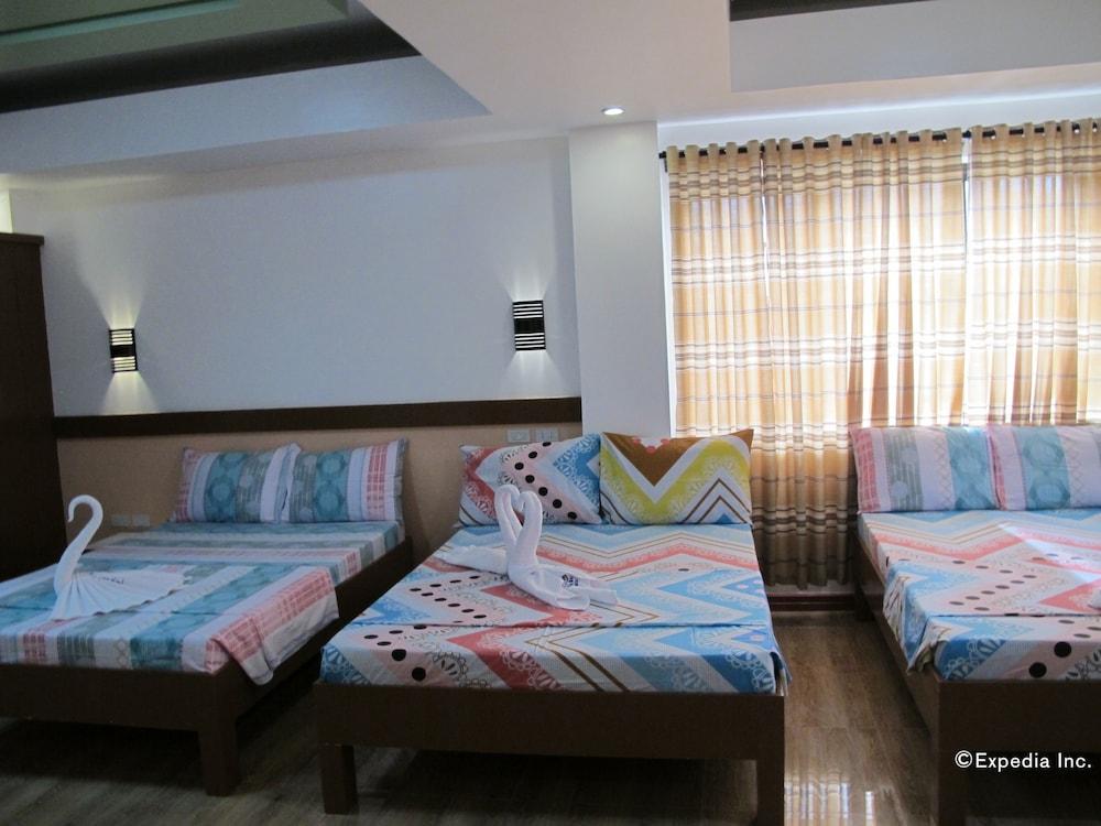 Sea Jewel Beach Resort Puerto Galera Extérieur photo