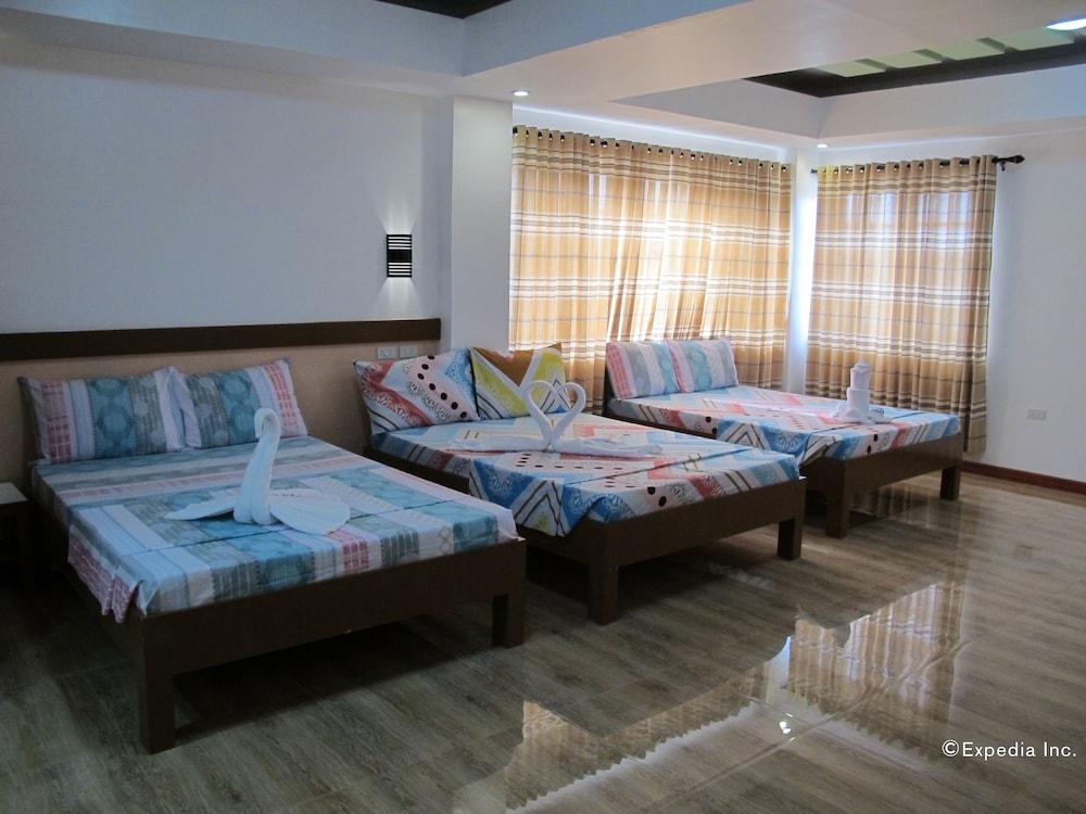 Sea Jewel Beach Resort Puerto Galera Extérieur photo