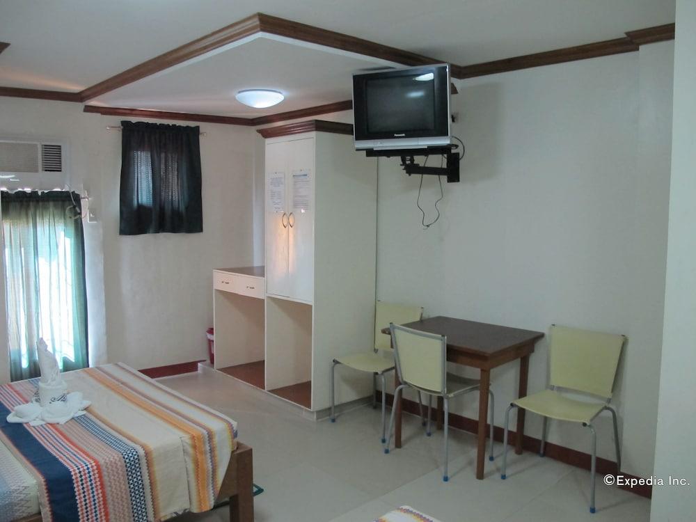 Sea Jewel Beach Resort Puerto Galera Extérieur photo