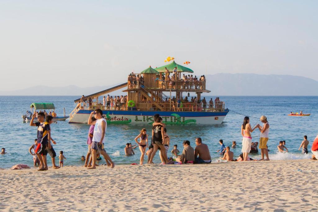 Sea Jewel Beach Resort Puerto Galera Extérieur photo