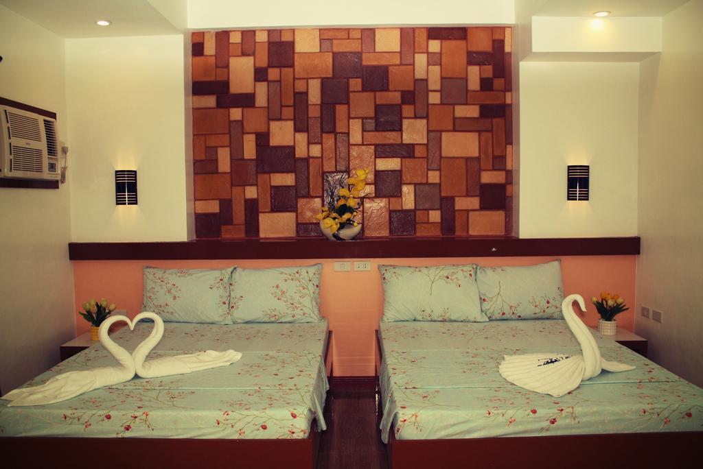 Sea Jewel Beach Resort Puerto Galera Extérieur photo