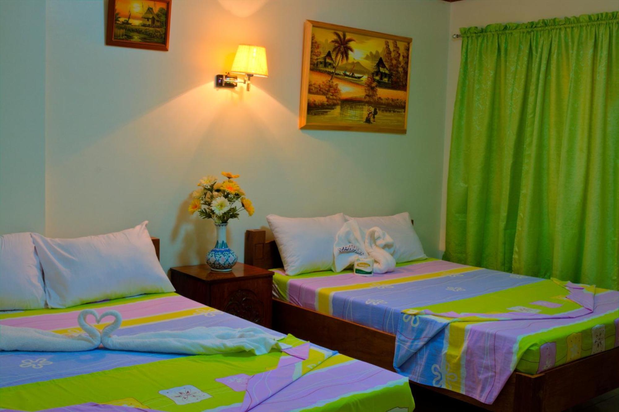 Sea Jewel Beach Resort Puerto Galera Extérieur photo