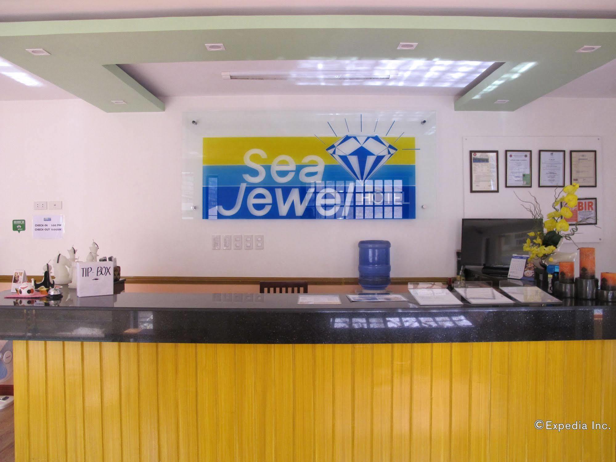Sea Jewel Beach Resort Puerto Galera Extérieur photo